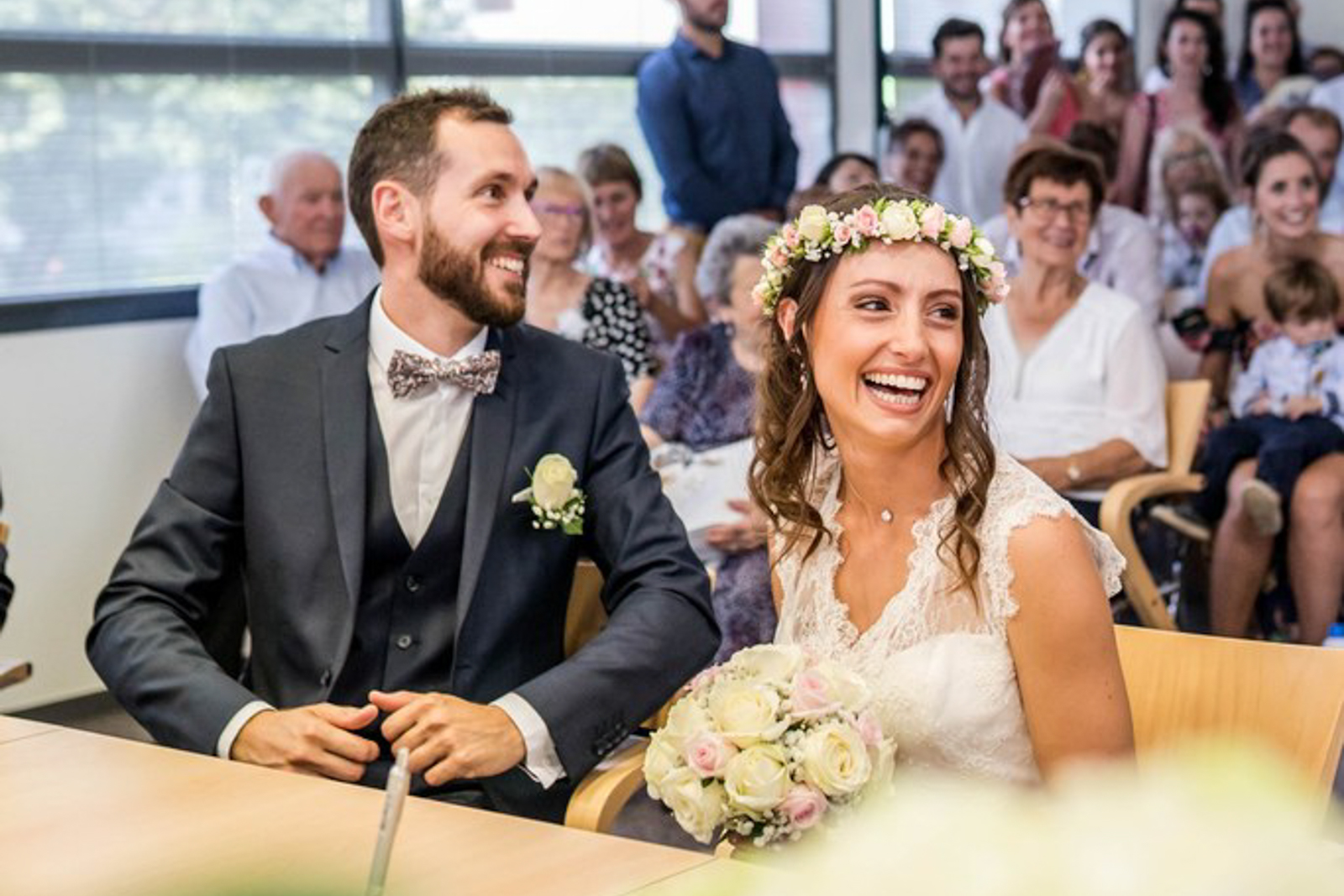 Cérémonie civile pour le mariage de Sophie et Tony en la mairie de Boucau au Pays basque