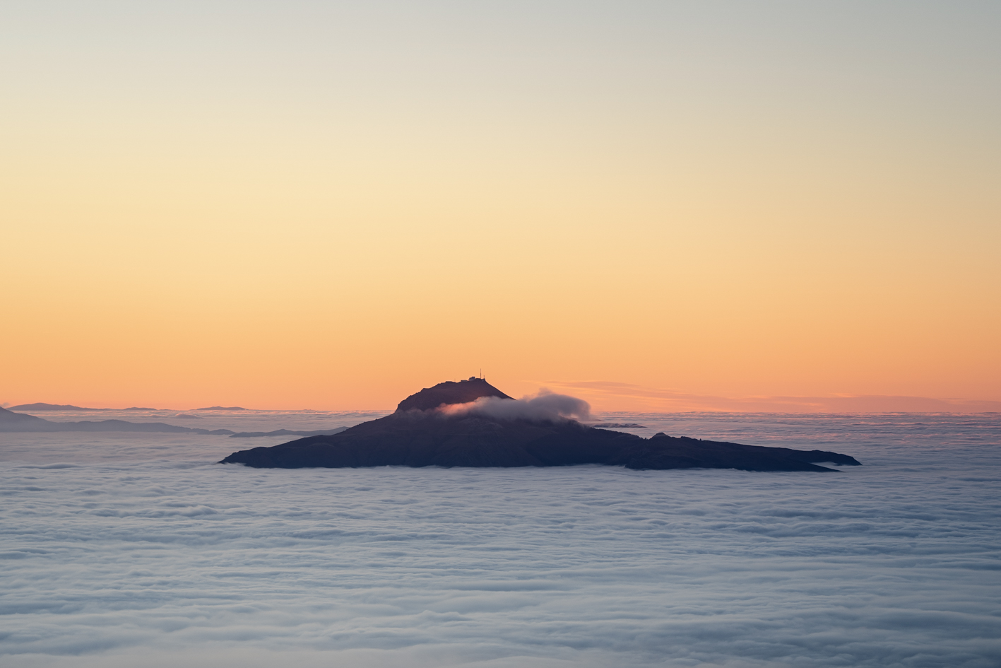 mer de nuage la Rhune - coucher soleil montagne pays basque